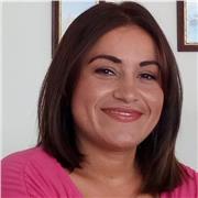 Enseño Ciencias sociales, y Etica y Valores en la ciudad de Bogota