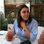 Laureata in storia dell'arte e appassionata di cultura offre lezioni private
