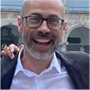 Mi piace insegnare e so come farlo in un modo non noioso!