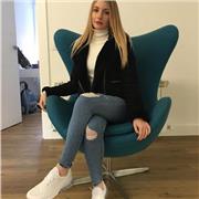 Profesora de apoyo escolar especializada en inglés