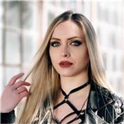 Cantante professionista impartisce lezioni online di Canto