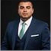 Maestro o tutor de apoyo académico en la materia de derecho