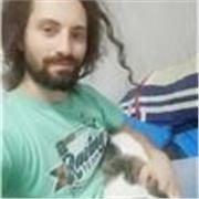 Offro lezioni private per ogni età e grado d'istruzione.