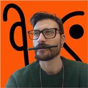 Essere creativi oggi: dalle basi della grafica all'AI. Apprendi il processo di creazione dal brief al prodotto finale!