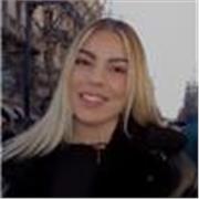 Soy una persona paciente a la que le gustan los niños. Ofrezco clases para alumnos de primaria