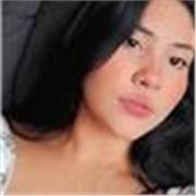 Profesora de ingles imparte clases para niños de 5-11 años