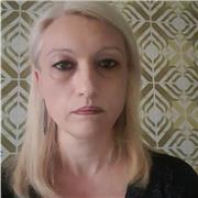 Laureata in lingue impartisco ripetizioni di lingua inglese, francese, matematica e aiuto compiti in generale ad alunni delle scuole elementari e medie