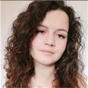 Studentessa magistrale in Data Science and Business informatics, insegno inglese