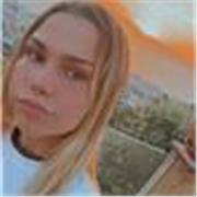Ragazza di 20 anni offre ripetizioni di matematica, inglese, italiano, scienze, spagnolo, storia, geografia e geometria