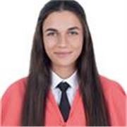 Soy graduada en Trabajo Social, puedo enseñar matemáticas, lengua, inglés, historia y geografía a menores 
