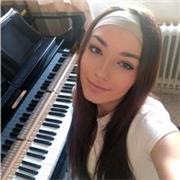 Ofrezco clases de piano y lenguaje musical