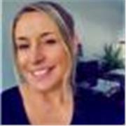 English tutor providing English tuition for students aged 11-18