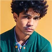 Fluent English Starts Here – TEFL-Qualified Tutor Offerring Personalized Lessons