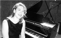 Piano lessons in english. online and face to face