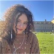 American Studies graduate, current Master’s student at University of Bonn, with prior experience teaching English