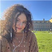 American Studies graduate, current Master’s student at University of Bonn, with prior experience teaching English