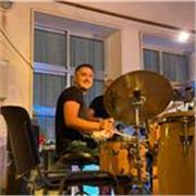Profesor de Música, especializado en Jazz y Música moderna