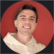 Graphic designer con doppia laurea (Grafica Editoriale e Design e Comunicazione Visiva – Sapienza) offre lezioni pratiche di graph