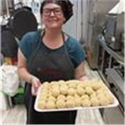 Profesional de la cocina tradicional y casera. Gastronomía española, platos sencillos y poco procesados