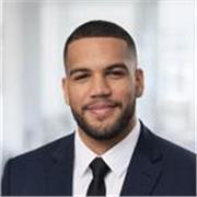 Puedo darte clases privadas en lo que necesites, tengo Inglés avanzado.