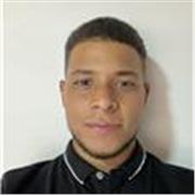 Profesor de educación física y deporte para dictar clase a niños y jóvenes