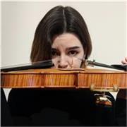 Diplomata in Conservatorio, offro lezioni di violino per piccoli e grandi appassionati, principianti e non