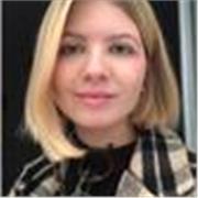 Chica de 24 años, estudiante del Grado de Educación Intatil Bilingüe (Inglés) con experiencia previa en el apoyo escolar.