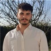 Offro il mio aiuto con compiti, nel ripasso di argomenti specifici, e nella preparazione di esami sia universitari che non. Non esitare a contattarmi!