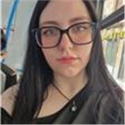 Amable, paciente, responsable, sin experiencia,  aprendo rápido, 22 años.