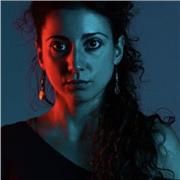 Lezioni di danza contemporanea con Valentina Russo
 Energy and body connection