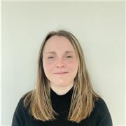 Diplômée d’un double Master en bussiness ingénieur d’affaires et stratégie d’entreprise. Forte d’une expérience de deux ans.