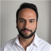 Innovative Frontend Developer passionate about introducing beginners to the world of coding.