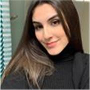 Laurenda in Economia e Gestione Aziendale diplomata al liceo linguistico è disponibile ad aiutare alunni