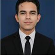 Maestro de iniciación musical especializado en batería y percusión