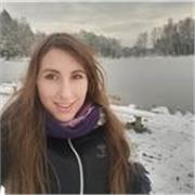 Biotechnologist enthusiastic to share bio-chem knowledge with English or Polish students