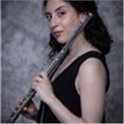 Musicista professionista, insegno flauto traverso, musica d'insieme e educazione musicale a tutti i livelli!