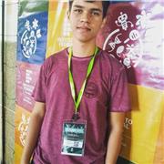 Dou aula para crianças e adultos de assuntos referentes ao ensino fundamental e médio