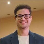 Laureato in Lettere Moderne con 110L, offro ripetizioni e aiuto compiti per studenti di scuole medie e superiori