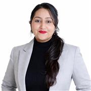 English Tutor (IELTS Trainer, C1) offering online lessons for students and adults