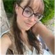Profesora de Educación Infantil. Con experiencia dando clases particulares y cuidando niños.