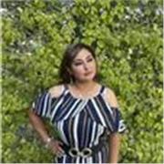 Maestra de inglés creativa y dinámica, donde veremos temas de conversación, gramática, juegos y más :)