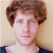 Laureato con Master in Sociologia, grande appassionato delle scienze sociali ed umanistiche, offro lezioni private a Genova e in remoto secondo le vostre esigenze e inclinazioni personali.