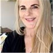 Coaching English in a bespoke, real and successful way.