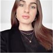 Dottoressa con lode in Giurisprudenza da più di 3 anni si offre di impartire lezioni di diritto. 