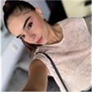 Apoyo escolar en clases para niños de forma virtual