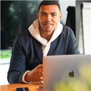 I am a former England rugby union international, offering support for you in your personal and professional development.