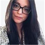 Ex studentessa di Filosofia con la passione per l'insegnamento, aiuto per i principali pensatori e temi filosofici affrontati durante le scuole superiori