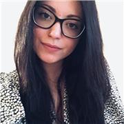 Ex studentessa di Filosofia con la passione per l'insegnamento, aiuto per i principali pensatori e temi filosofici affrontati durante le scuole superiori
