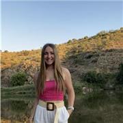 Daría clases de ingles como forma de apoyo escolar