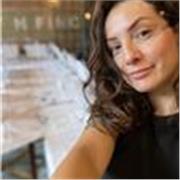 Ciao a tutti ! My name is Giorgia I am an artist and art tutor. I travelled the world I love to discover new cultures and learn new languages